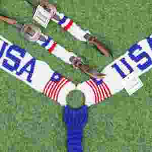 ชุดอุปกรณ์ขี่ม้าขนโมแฮร์ลายธงชาติอเมริกันของ USA Brading พร้อมหนังอาร์เจนตินา สายรัดอกขนาด 32 นิ้ว บังเหียนขนโมแฮร์สำหรับม้า - Product Image 4