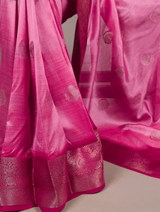 Sari ethnique traditionnel indien en tissage Zari pour les occasions de mariage et les événements festifs pour femmes, tenue élégante et tendance - Product Image 4