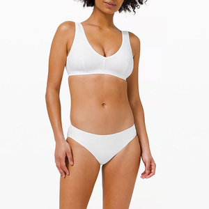 Ensemble de bikini blanc pour femme, col en V, sans couture, en spandex et nylon, bas de maillot de bain hipster, coupe classique, couleur unie, style simple - Product Image 1