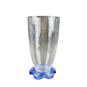 Gobelet Highball en acrylique à base de fleurs 17 oz portable moderne pour une utilisation en fête - Product Image 1