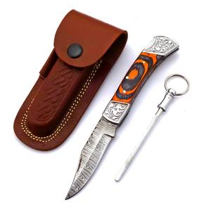 Couteau utilitaire pliant en acier Damas à lame biseautée, manche en bois Pakka, étui en cuir, ODM OEM, pour la poche, EDC, la chasse, le camping, qualité industrielle - Product Image 1