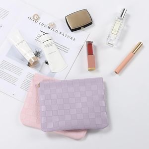 Set di 2 Borse Cosmetiche Portatili in Pelle per Donne, Design a Quadretti, Portamonete e Portarossetto - Product Image 3