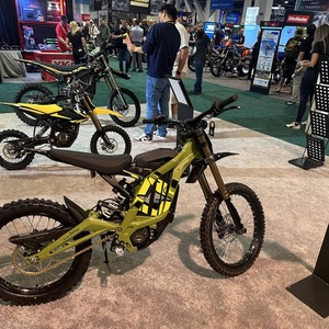 Gran Promoción 2025: Motocicleta Eléctrica Todoterreno Sur Ron Light Bee X 8000w 60v, Surron X Light Bee - Product Image 1