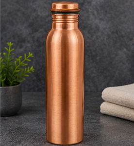 Bouteille à boisson ayurvédique en cuivre pur, sans joint, de luxe, artisanale, de la marque Heritage Smooth Luxury - Product Image 4