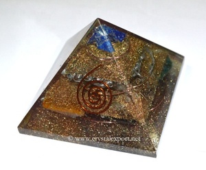 Vente en gros Pierre d'agate originale style Feng Shui Générateur d'énergie orgone Pyramides Technique sculptée pour la méditation Protection EMF - Product Image 1