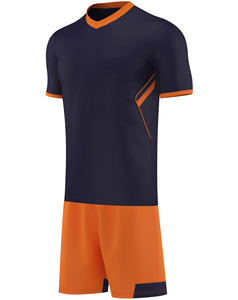 เสื้อกีฬากลางแจ้งแขนสั้นสำหรับผู้ชาย ระบายอากาศได้ดี ป้องกันแบคทีเรีย พิมพ์ลายแบบซับลิเมชั่น ขนาดและสีตามสั่ง MOQ ต่ำ - Product Image 4