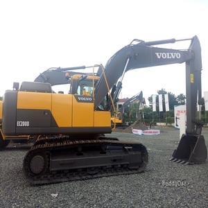 Équipement de construction Volvo Ec 200d, puissante machine sur chenilles avec fonctionnement fluide pour les travaux routiers, l'exploitation minière et le développement immatériel. - Product Image 5
