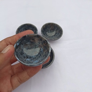 Petit bol rond en larvikite naturelle, pierre précieuse noire polie, cristal pour la méditation, le Reiki, la spiritualité, la décoration de mariage et de la maison, cadeau, vente en gros - Product Image 3