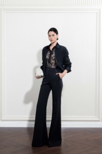 กางเกงขายาวผู้หญิงรุ่นใหม่ล่าสุด สไตล์มินิมอล ELYN WIDE-LEG PANTS ซิปด้านข้าง เอวสูง พร้อมบริการ ODM - Product Image 2