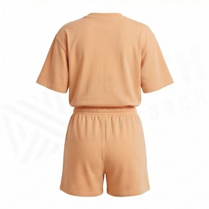 Conjunto de 2 Piezas para Mujer, Camiseta de Manga Corta de Color Sólido Tejida y Pantalones Cortos por Encima de la Rodilla, Cuello Redondo, Corte Holgado, Ropa Casual de Primavera/Verano - Product Image 2