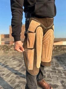 Chaps de ferrier professionnel en cuir réglables pour le sablage, protection robuste pour les sabots, équipement de soin des sabots pour blacksmith - Product Image 2