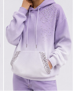 Sweat-shirt d'hiver personnalisé pour femme, brodé de strass lavande, surdimensionné, orné de cristaux, 100% coton - Product Image 6