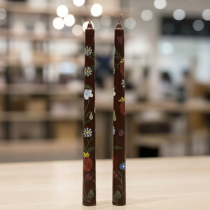 Juego de Velas Cónicas de Cera de Soja Pintadas a Mano con Aroma a Bayas de Prado de Medianoche (Juego de 2) para Decoración del Hogar, Navidad y Ocasiones Especiales - Product Image 1