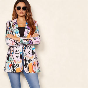 Oferta en Blazers de Moda Temu con Estampado de Grafiti para Mujer, Corte Holgado, Estilo Informal para Oficina y Calle - Product Image 2