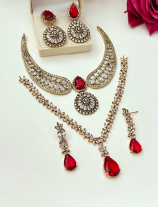 Oferta Combinada: Conjuntos de Collares AD de Calidad Premium con Acabado Mehendi, Perfectos para Fiestas, Bodas y Ocasiones Festivas, Estilo Minimalista - Product Image 6