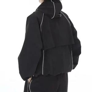 Ensemble de survêtement coupe-vent pour homme de qualité supérieure, multicolores, respirant, séchage rapide, streetwear, vêtements de sport de plein air - Product Image 4