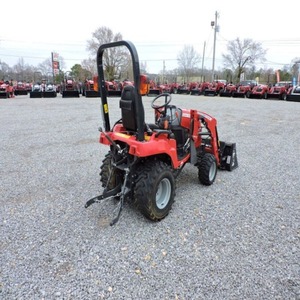 Matériel agricole en stock : Tracteurs Massey Ferguson GC1725M d'occasion avec livraison rapide et prix de gros disponibles à la vente - Product Image 1