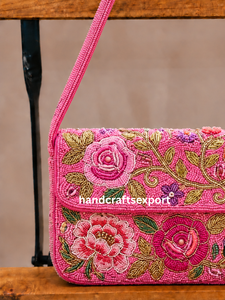 Sac à bandoulière de luxe fait main de haute qualité avec perles et motifs floraux, broderie colorée à motif de roses, portable, sûr et personnalisable, vente en gros - Product Image 3