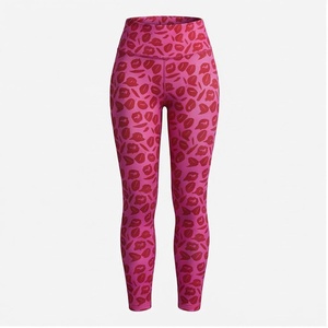 Leggings de yoga taille haute longueur intégrale, imprimé léopard rose, en Spandex et Polyester, extensibles dans les quatre sens, taille élastique, design froncé aux fesses - Product Image 1