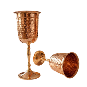 Ensemble de 2 gobelets en cuivre, verres à vin vintage faits à la main, en forme de cloche, vaisselle de fête, verrerie en métal - Product Image 1