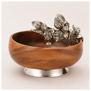 Bol de service en bois d'acacia artisanal de qualité supérieure avec accents floraux décoratifs en étain, élégant centre de table pour fruits secs - Product Image 3
