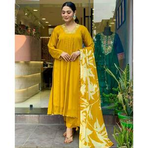 Ensemble haut et bas en tissu mousseline de soie taille XL avec dupatta pour tenue de soirée, taille naturelle - Product Image 4