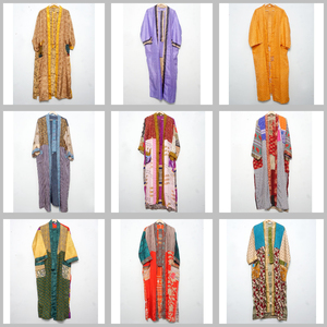 Kimono en soie fait main de qualité supérieure, style vintage patchwork, pour demoiselles d'honneur, taille unique, vêtement de nuit pour femme - Product Image 1