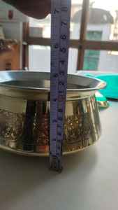 Olla de latón puro para servir biryani con tapa, olla para cocinar y servir, a precio mayorista y directo de fábrica desde India. - Product Image 3