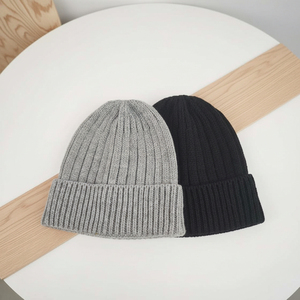 Gorro Unisex de Punto Acanalado de 56-58 cm, Gorro de Invierno Informal para Adultos, Color Sólido, Tejido a Mano, 100% Acrílico - Product Image 6