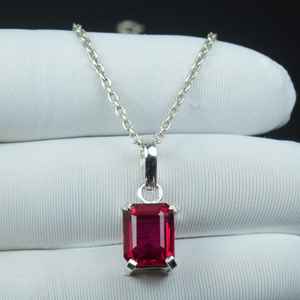 จี้ทับทิมแดงวินเทจ เงินแท้ 925 สร้อยคอเรียบหรู ของขวัญสุดพิเศษสำหรับเธอ ประจำเดือนเกิดกรกฎาคม - Product Image 4