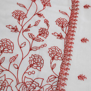 Fabricant de tissu en tulle français africain brodé, exportateur mondial de tissu en dentelle à sequins et perles en maille, Inde - Product Image 6
