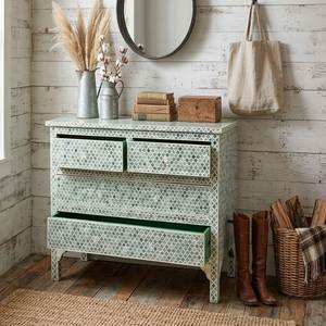 Commode de rangement haut de gamme avec incrustations en os, surface élégante faite à la main et construction en bois durable - Product Image 1