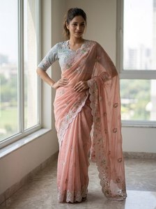 Ensemble de sari Anarkali en soie rose, tenue traditionnelle pour femme, pour mariage et fête, style Inde Pakistan, broderie riche, longueur ras du sol - Product Image 3