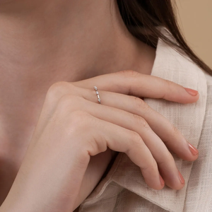 Bague d'éternité ouverte élégante en diamant rond, avec diamants de laboratoire flottants, pour fiançailles, cadeau d'anniversaire, bijoux fins - Product Image 3