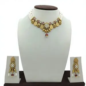 Juego de Joyería Étnica Antigua con Diseño de Hojas Doradas y Piedras Rosas, Aretes a Juego, Collar de Perlas de Plata 925 Tradicional - Product Image 3