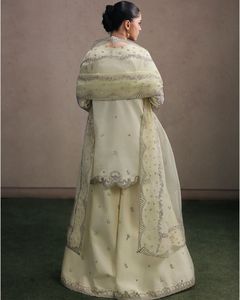 Conjunto de Fiesta de Diseñador: Top, Sharara y Palazzo con Dupatta, Traje Étnico Bordado de Lujo para Boda y Festividades para Mujer - Product Image 3