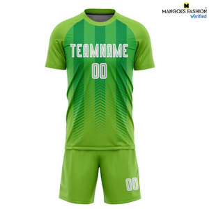 Maillot de football personnalisé dynamique vert néon et blanc-vert Kelly, coupe régulière, short assurant une liberté de mouvement illimitée - Product Image 4