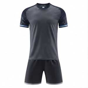 Camiseta Deportiva Personalizada de Manga Corta en Gris Carbón, Ecológica, de Malla Transpirable, de Secado Rápido, Antibacteriana, de Spandex/Poliéster, Unisex - Product Image 1