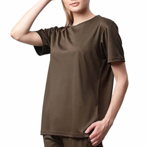 Camisetas personalizadas premium para mujer con costuras reforzadas que garantizan resistencia y un uso duradero - Product Image 5