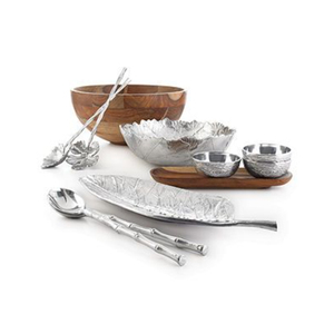 Los más elegantes y únicos recipientes de lujo para servir comida, hechos de metal plateado brillante y pulido, ideales como centros de mesa para el hogar. - Product Image 4