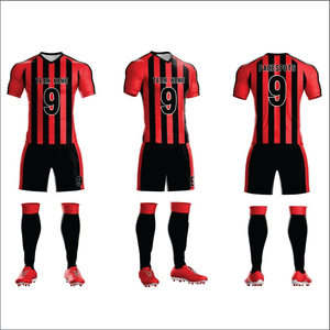 ชุดฟุตบอลโพลีเอสเตอร์ 100% ทนทาน ชุดยูนิฟอร์มฟุตบอลแบบกำหนดเองได้ |   ชุดฝึกซ้อมฟุตบอลแบบแห้งเร็ว ซับลิเมชั่น พิมพ์ลายเสื้อฟุตบอล - Product Image 3