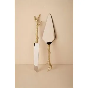 Juego de 2 piezas de aluminio ecológico estilo vintage para servir pasteles, con mangos ergonómicos lisos, para postres en el hogar y en cafeterías - Product Image 1