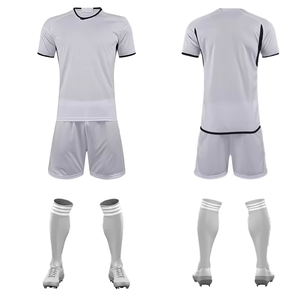 ชุดยูนิฟอร์มฟุตบอลสีเทาแบบกำหนดเอง เสื้อโพลีเอสเตอร์และกางเกงขาสั้น ชุดทีมฟุตบอล พร้อมบริการพิมพ์ลายตามสั่ง - Product Image 6