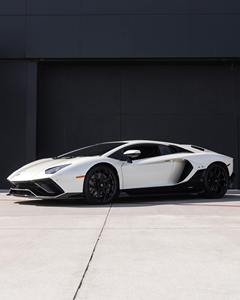 Buena Oferta para Lamborghini Aventador Ultimae 780LP 6.5L V12 Usado del 2022 - Product Image 2