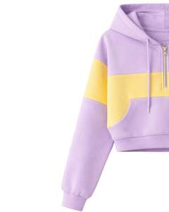 Ensemble décontracté deux pièces pour femme, comprenant un crop top à capuche zippé et un short, color block lavande et jaune, en polyester et coton, vente en gros fabricant - Product Image 4