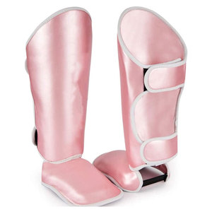 Espinilleras Ligeras Premium con Tela Cómoda y Transpirable para Entrenamientos y Partidos, para Jugadores Adultos - Product Image 1