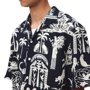 Camisa de muselina de manga corta para hombre, corte relajado, informal, ligera, transpirable, con botones, para verano, vacaciones, resort. - Product Image 3