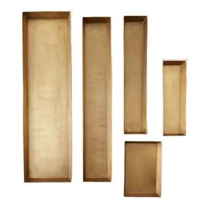 Ensemble élégant de 5 plateaux rectangulaires en or de taille longue et étroite pour l'organisation de la décoration servant des cadeaux du Ramadan à la maison. - Product Image 1