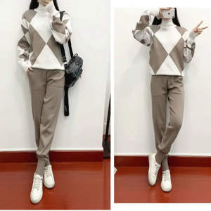 ชุดเซ็ต 2 ชิ้น เสื้อสเวตเตอร์ถักลายพิมพ์ลำลองสำหรับผู้หญิง แฟชั่นเกาหลี คอสูง สไตล์กอล์ฟ ชุดกีฬาฤดูใบไม้ร่วงฤดูหนาว ผ้าฝ้าย 100% - Product Image 2