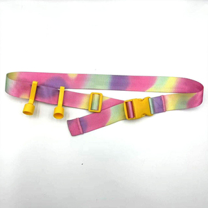 Cinturón de fútbol americano al por mayor con 3 banderas ajustables, juego de banderas con hebilla de liberación rápida, cinturón de fútbol americano con 3 banderas desmontables personalizado OEM a granel - Product Image 2
